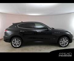 MASERATI LEVANTE 3.0 V6 DS 250cv GranSport Q4 auto