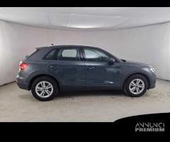 AUDI Q3 35 TDI S tronic Business