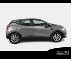 RENAULT CAPTUR 1.6 HEV E-TECH 105KW BUSINESS