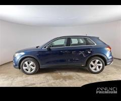 AUDI Q3 40 TDI quattro S tronic Business Advanced