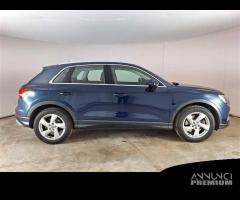 AUDI Q3 40 TDI quattro S tronic Business Advanced