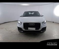 AUDI Q2 2.0 35 TDI BUSINESS S TRONIC QUATTRO