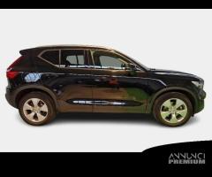 VOLVO XC40 D3 AWD Geartronic Momentum