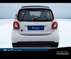 smart fortwo EQ YOUNGSTER MY19 - 6