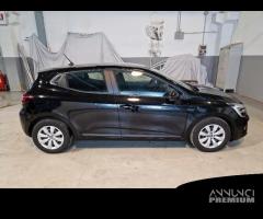 RENAULT CLIO 1.0 TCE 74KW BUSINESS 5 PORTE