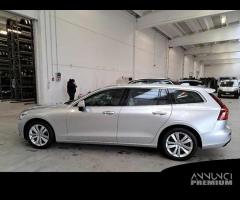 VOLVO V60 D3 Momentum Business Pro WAGON - 2