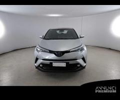 TOYOTA C-HR 1.8H 98CV E-CVT Business