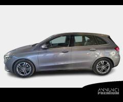 MERCEDES-BENZ B 180 d Automatic Business Extra