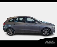 MERCEDES-BENZ B 180 d Automatic Business Extra