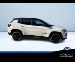 Jeep Compass PHEV 1.3 T T4 240CV 4XE AT6-S MY23 - 9