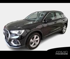 AUDI Q3 35 TDI S tronic Business Advanced