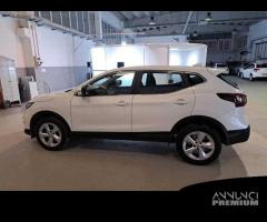 NISSAN QASHQAI 1.5 dCi 115 Business DCT