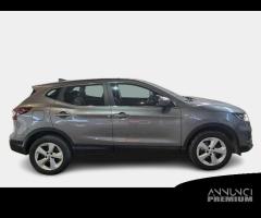 NISSAN QASHQAI 1.3 DIG-T 140 Business