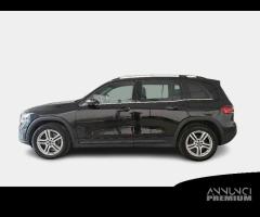 MERCEDES-BENZ GLB 200 d Automatic 4MATIC Business