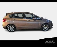 BMW 225 e ACTIVE TOURER iPerformance autom. - 4