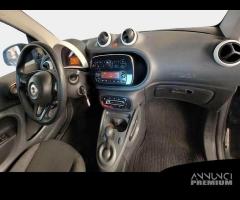 SMART FORTWO 70 1.0 52kW youngster twinamic - 6