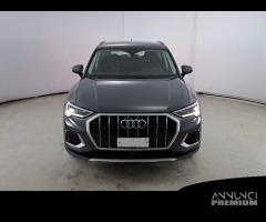 AUDI Q3 35 TDI S tronic Business Advanced