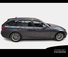 BMW 318 Business Advantage Touring - 4