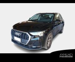 AUDI Q3 35 TDI S tronic Business