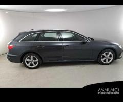 AUDI A4 AVANT 2.0 35 TFSI MHEV BUSINESS ADVANCED S