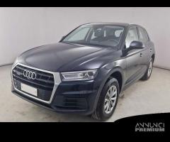 AUDI Q5 40 TDI Business quattro S tronic