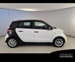 SMART FORFOUR EQ 41kW youngster Autom. 5 PORTE