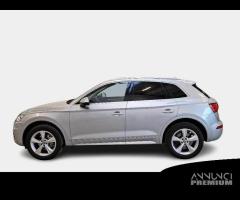 AUDI Q5 40 TDI Business Sport quattro S tronic