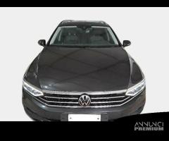 VOLKSWAGEN PASSAT VARIANT 2.0 TDI SCR EVO 110kW Ex