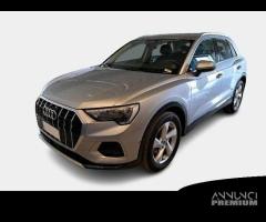 AUDI Q3 35 TDI S tronic Business Advanced