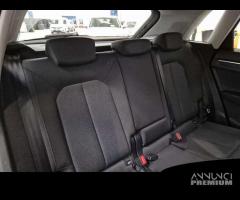 AUDI Q3 35 TDI S tronic Business - 8