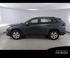 TOYOTA RAV 4 2.5 HV 178cv E-CVT Business 2WD