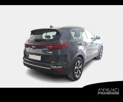 KIA SPORTAGE 1.6 CRDI MHYB 100KW BUSINESS CLASS DC