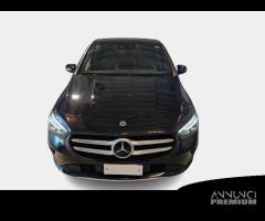 MERCEDES-BENZ B 180 d Automatic Business Extra