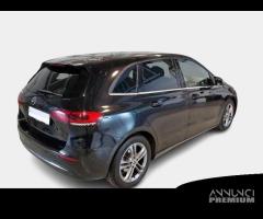 MERCEDES-BENZ B 180 d Automatic Business Extra