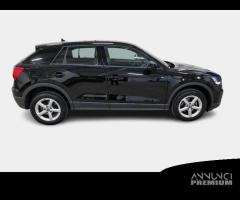 AUDI Q2 1.6 30 TDI BUSINESS S TRONIC