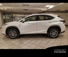 LEXUS NX 300h Hybrid Premium 4WD