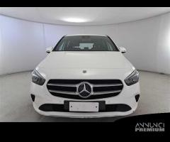 MERCEDES-BENZ B 180 d Automatic Business Extra