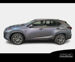 LEXUS NX 300h Hybrid Business 4WD