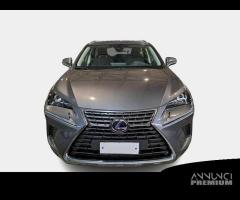 LEXUS NX 300h Hybrid Business 4WD