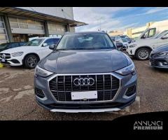 AUDI Q3 35 TDI quattro S tronic Business Advanced