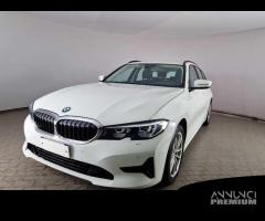 BMW 320 Business Advantage Autom. Touring - 2