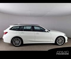 BMW 320 Business Advantage Autom. Touring - 4