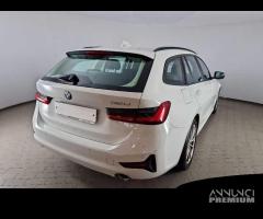 BMW 320 Business Advantage Autom. Touring - 5