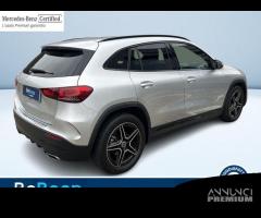 Mercedes-Benz GLA 180 D PREMIUM AUTO - 8