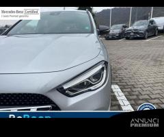 Mercedes-Benz GLA 180 D PREMIUM AUTO - 11