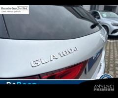 Mercedes-Benz GLA 180 D PREMIUM AUTO - 12