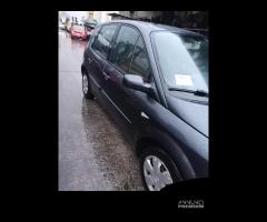 Ricambi Renault Scenic anno 2008