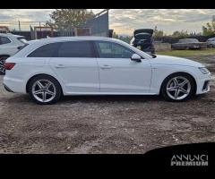 AUDI A4 AVANT 2.0 40 TDI QUATTRO S LINE EDITION S