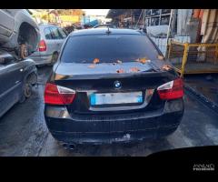 Ricambi BMW 330 Diesel anno 2005