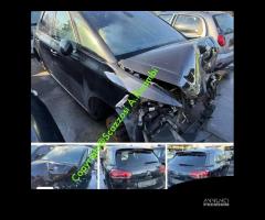 Citroen C4 Picasso anno 2014 per ricambi P